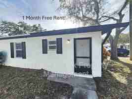 featured image of 455 S Buckmoore Rd #5