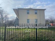 1043 College St #11 - Photo 1 of 1