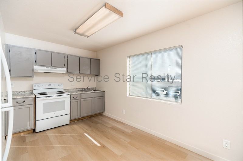 2226 East Pueblo Avenue #4 - Photo 7 of 17