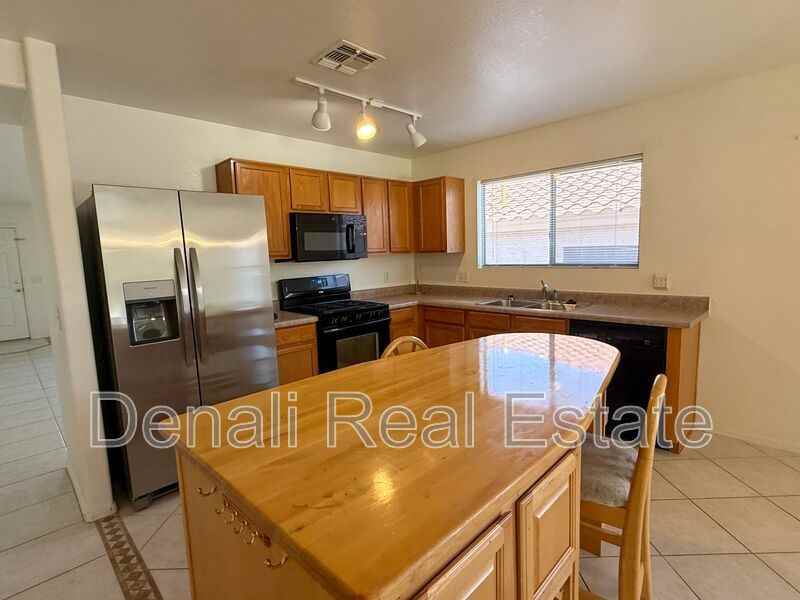 3933 West Rock Basin Lane - Photo 7 of 28