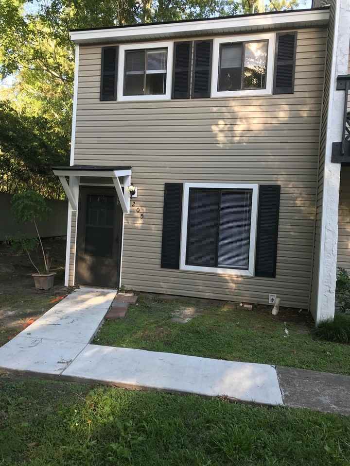 401 Golf Road #205 - Photo 3 of 9