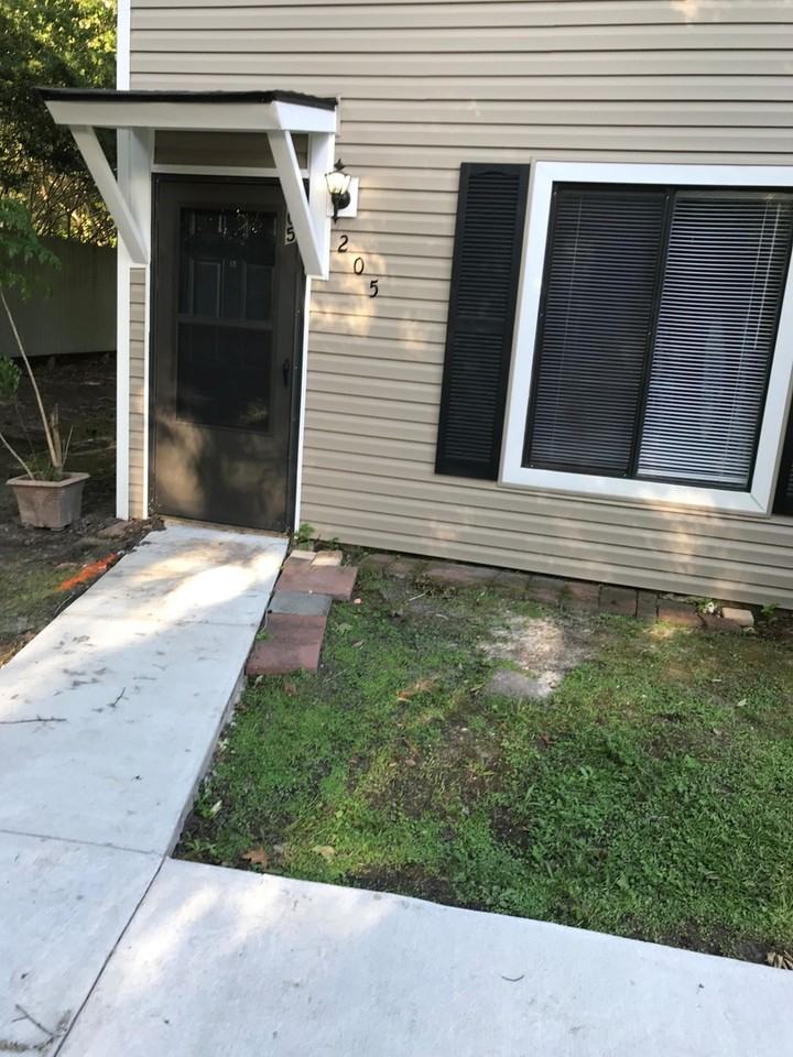 401 Golf Road #205 - Photo 5 of 9