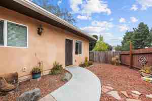 featured image of 4840 College Ave