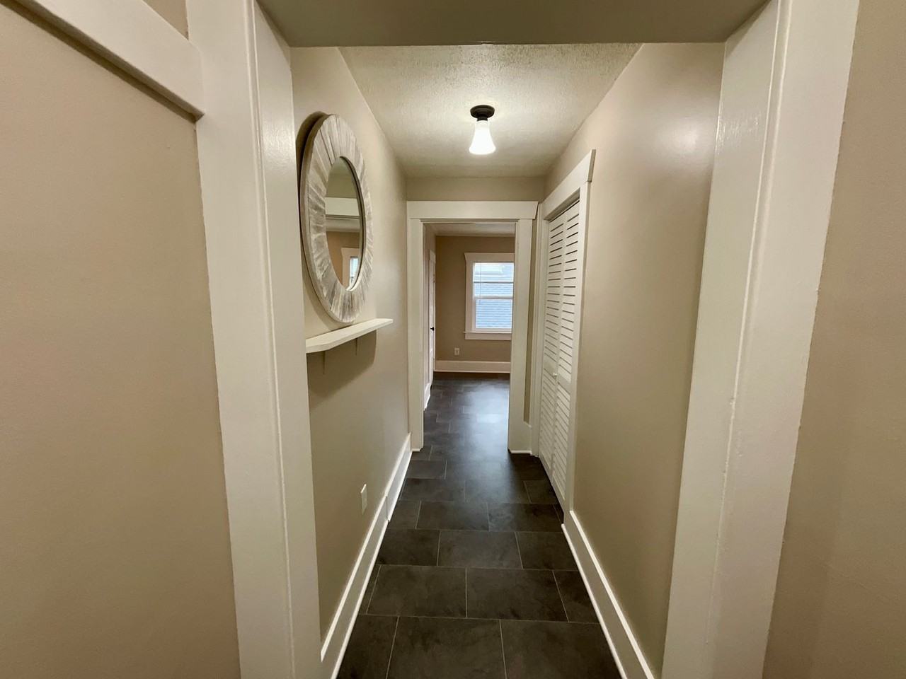 1106 N 49th St - Photo 3 of 19