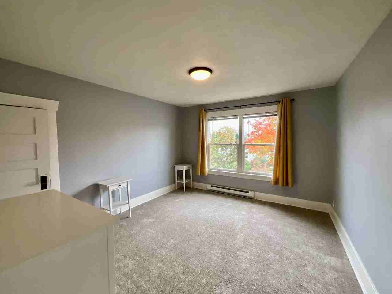 1106 N 49th St - Photo 4 of 19