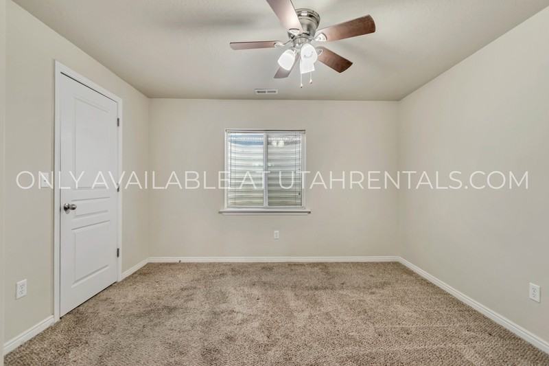 2801 S Harrow Ct Bsmt #Bsmt - Photo 6 of 26