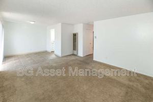 featured image of 1746 Kidder Ave #5