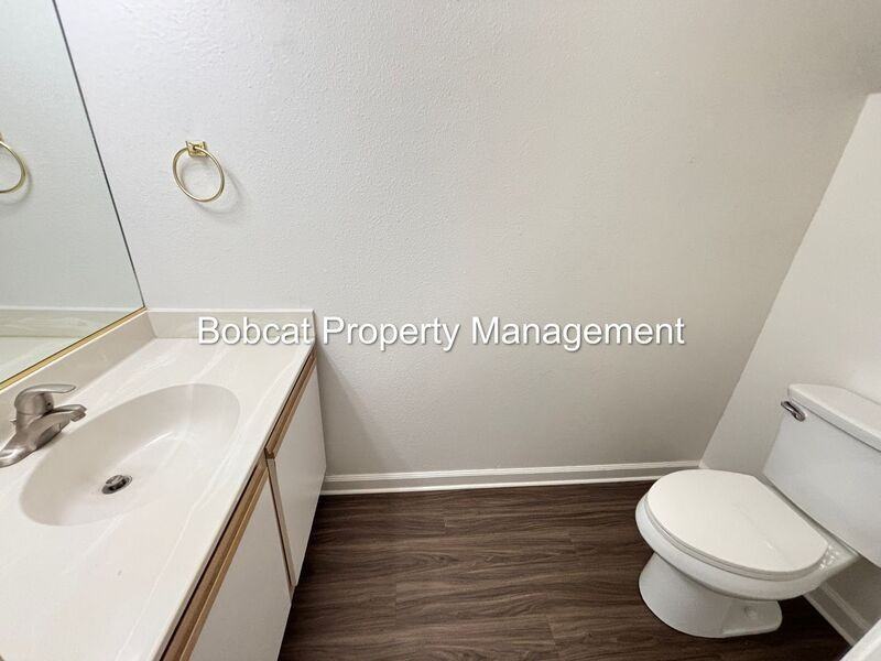 1407 Mission St #B - Photo 7 of 36