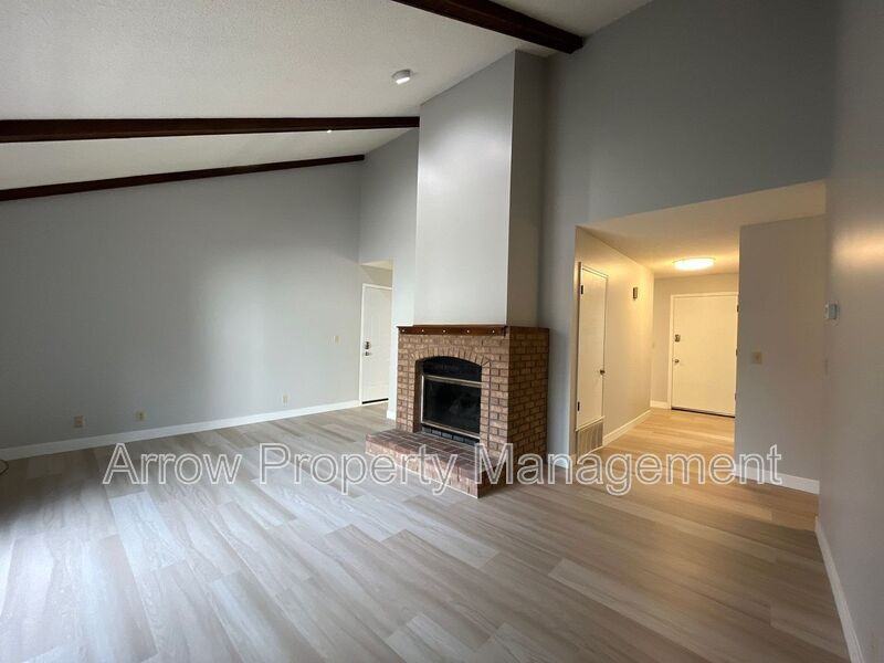 3600 Briarwood Avenue - Photo 3 of 17