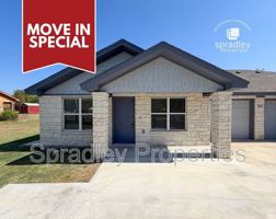 featured image of 502 N 3rd St Unit A