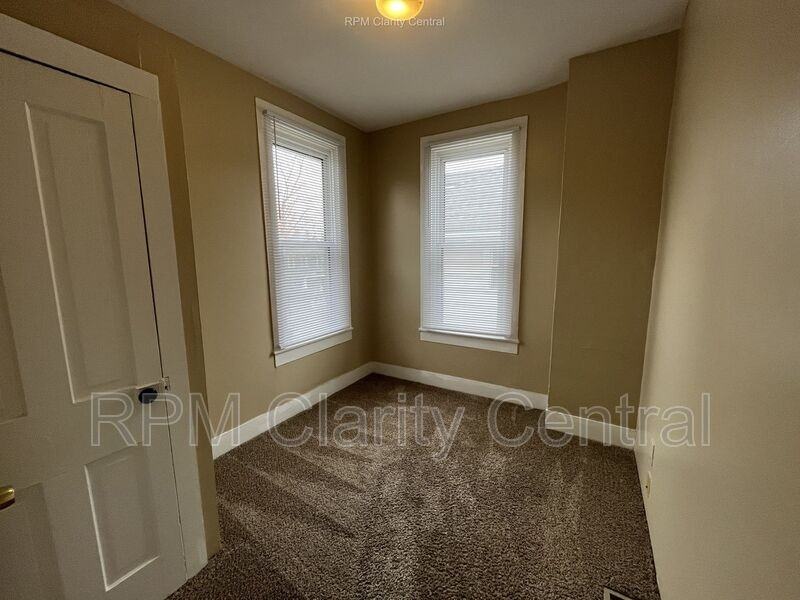 23 N Vine St #23NVINE - Photo 7 of 7