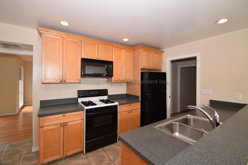 436 Via Herbosa - Photo 5 of 15