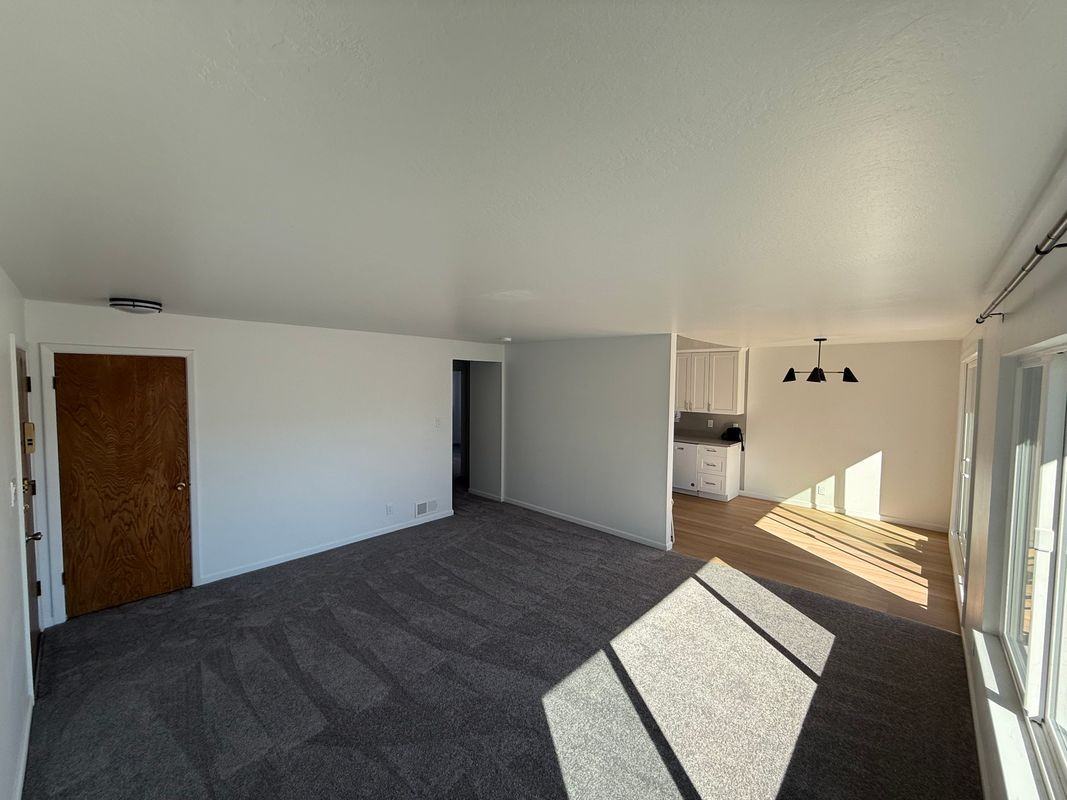 750 Bacon St - Photo 5 of 13