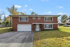 featured image of 8428 Hawkesbury Dr