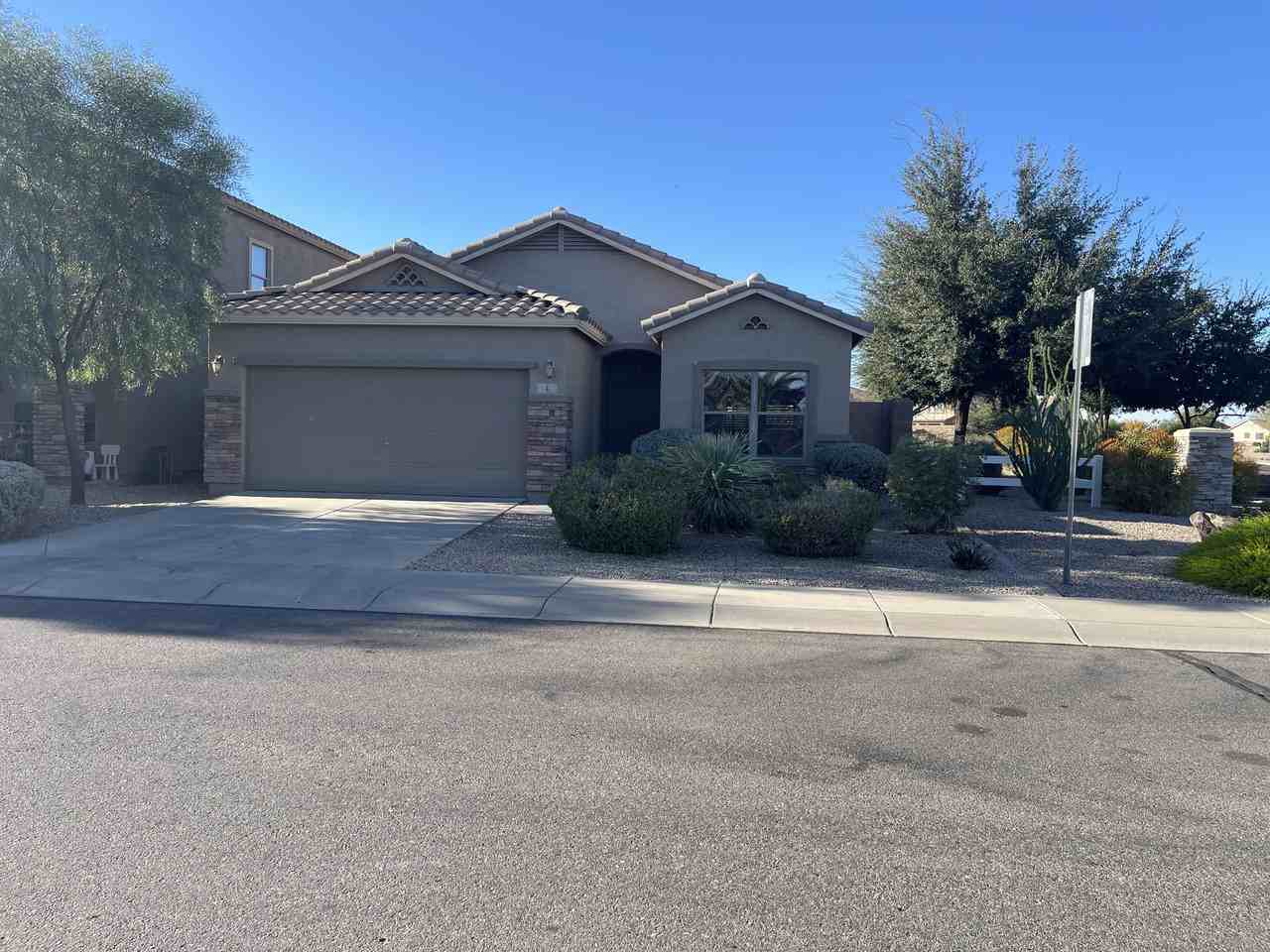 4 W Saddle Way - Photo 2 of 26