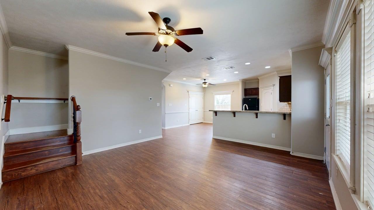 2708 Horse Haven Lane - Photo 3 of 32