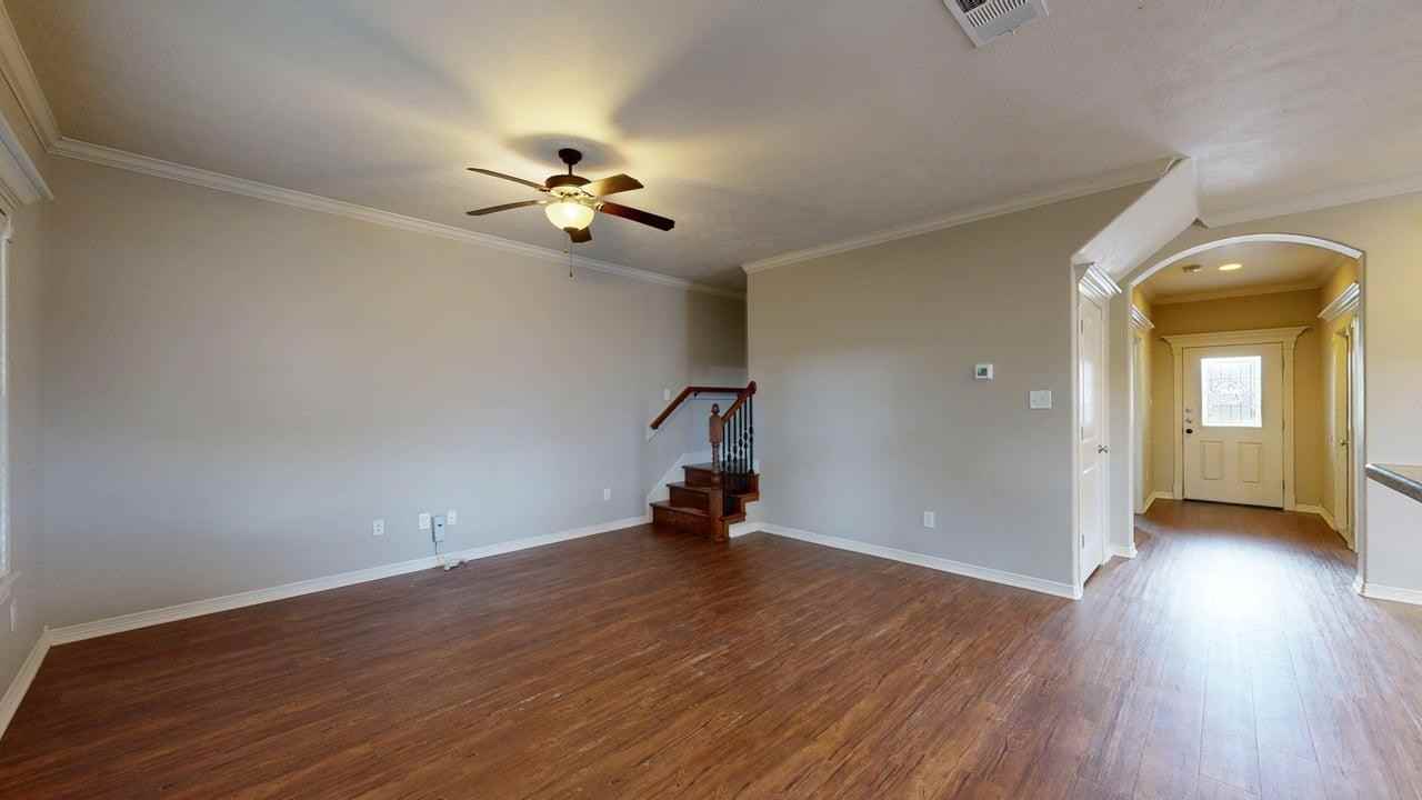 2708 Horse Haven Lane - Photo 4 of 32
