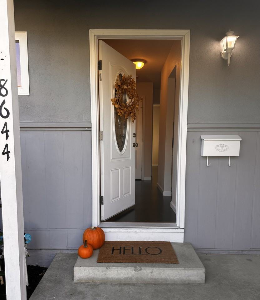 8644 Midfield Way - Photo 2 of 15