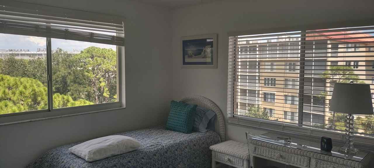 15171 Cedarwood Lane - Photo 5 of 10