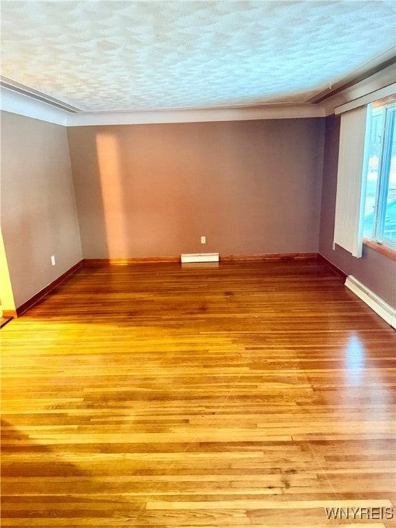 85 Warsaw Street - Photo 7 of 38