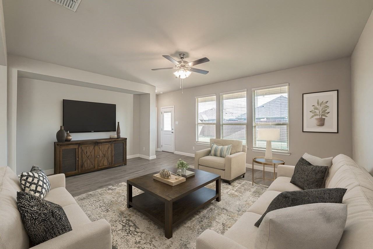 209 Irish Moss Dr - Photo 3 of 40