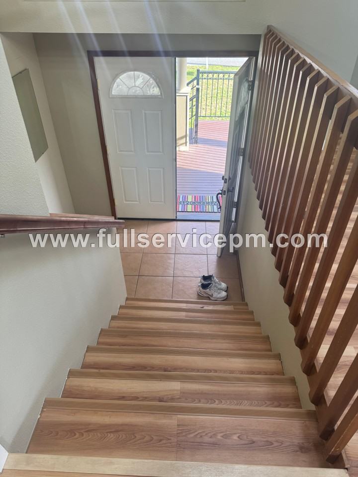 8014 Beverly Ln - Photo 2 of 46