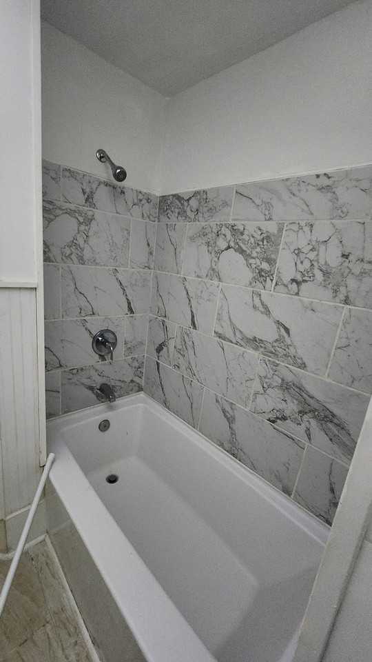 826 E Duffy St #B - Photo 6 of 6