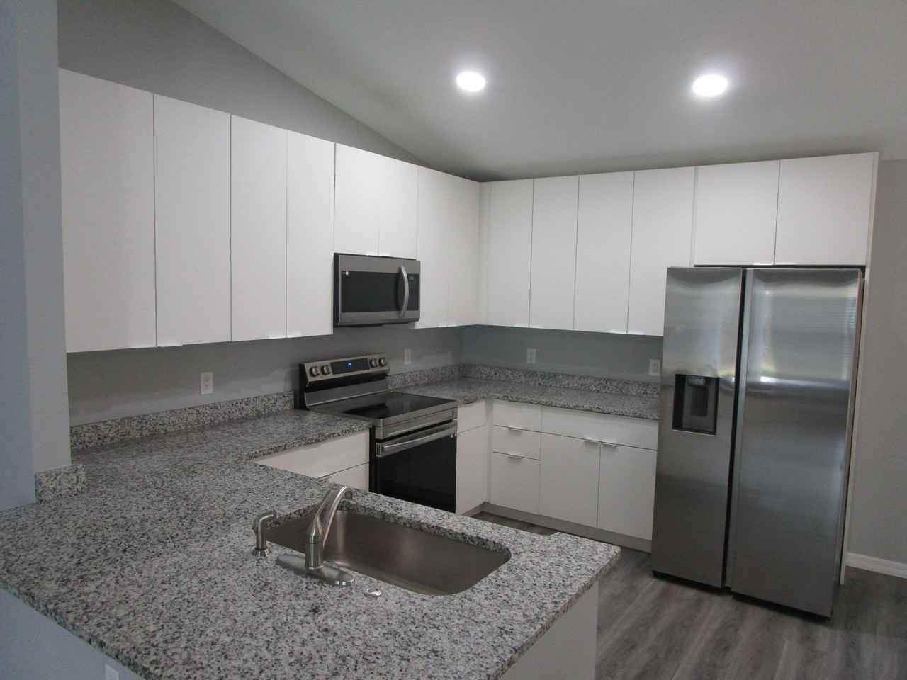 2271 W Citrus Springs Blvd - Photo 4 of 24