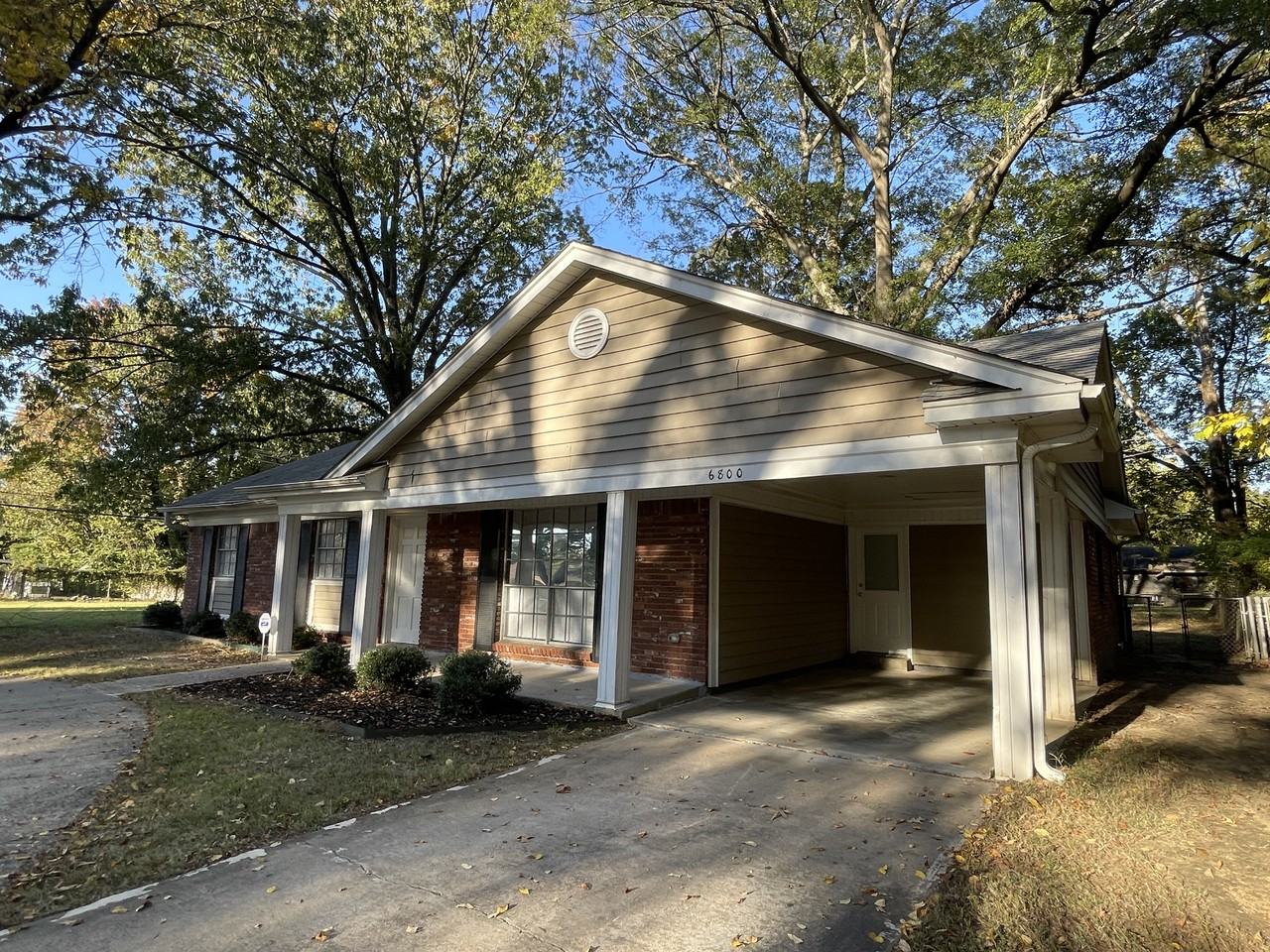 6800 Hinkson Rd - Photo 3 of 19