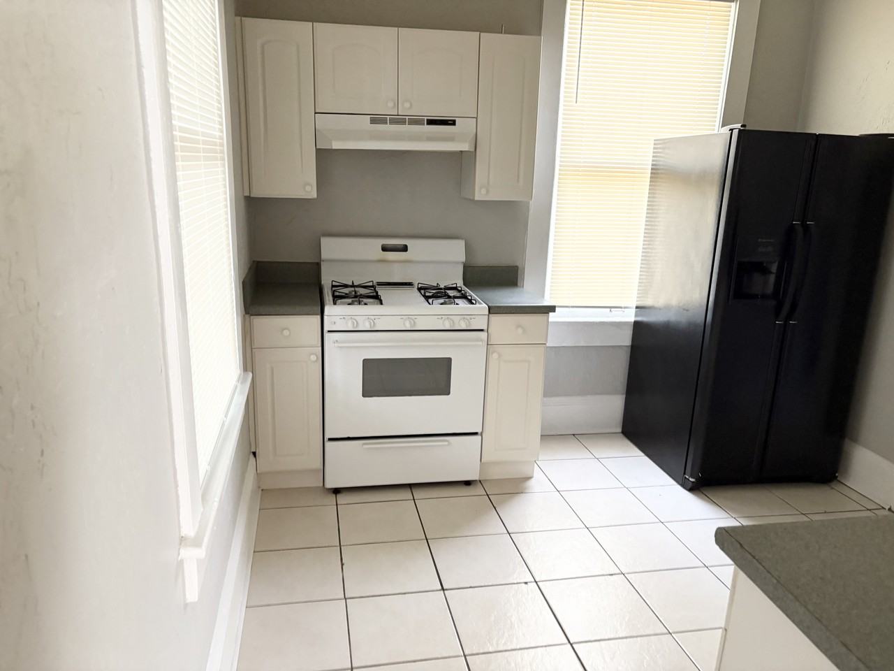 1216 E 17th Ave - Photo 6 of 19