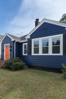 featured image of 1615 Holladay St