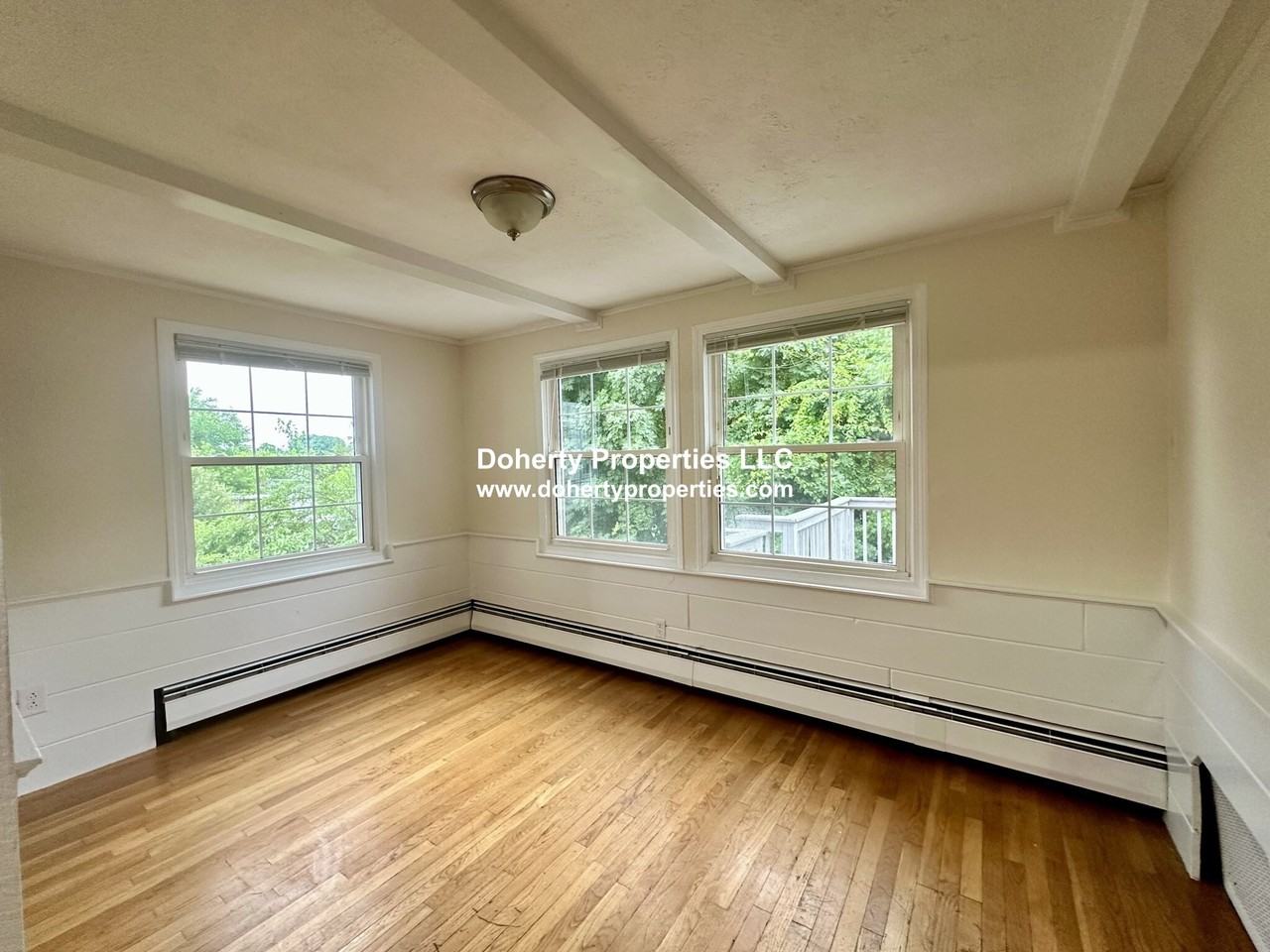 354 University Ave #1 - Photo 7 of 14