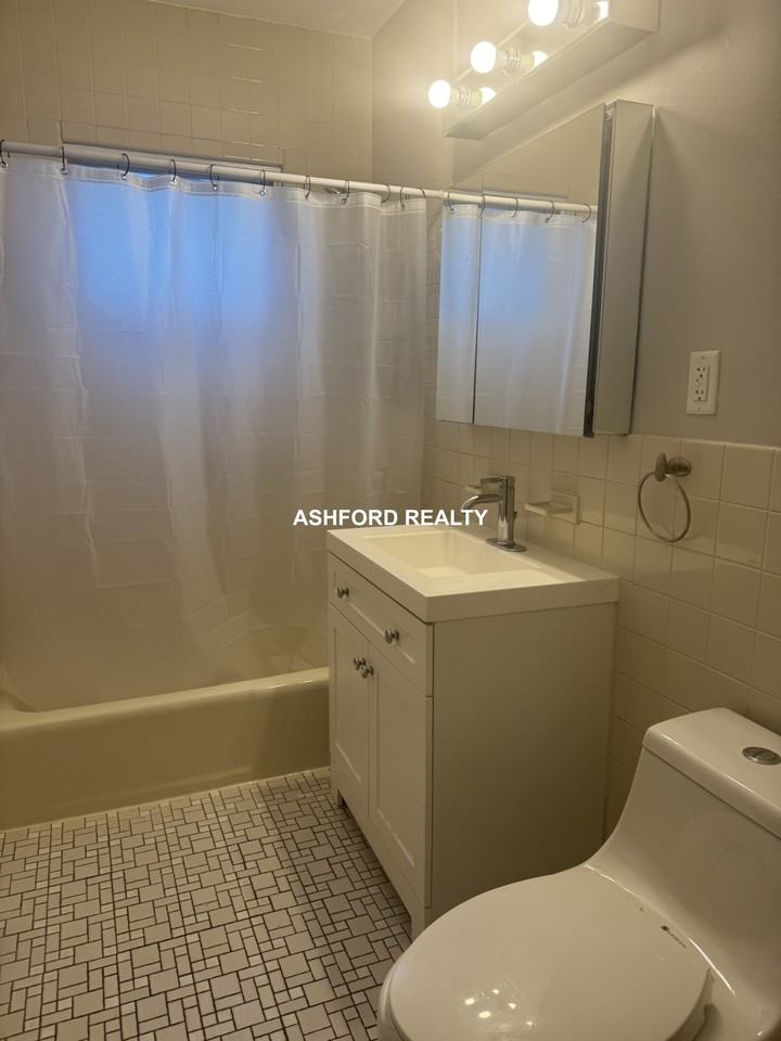 School St #1 - Photo 4 of 9