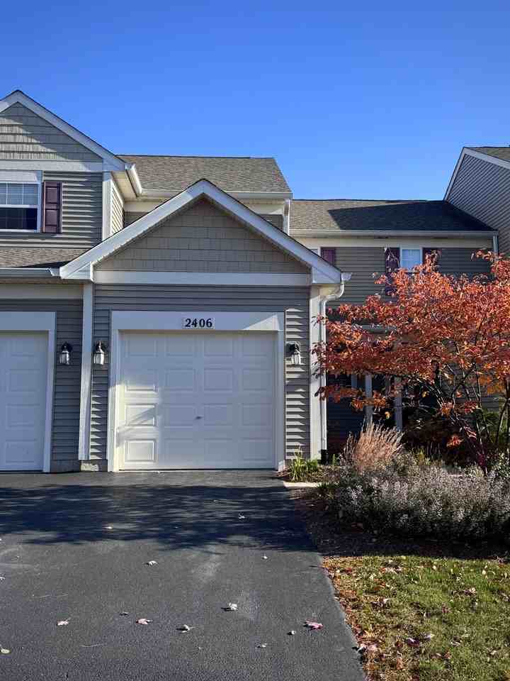 2406 Sheehan Dr - Photo 2 of 21