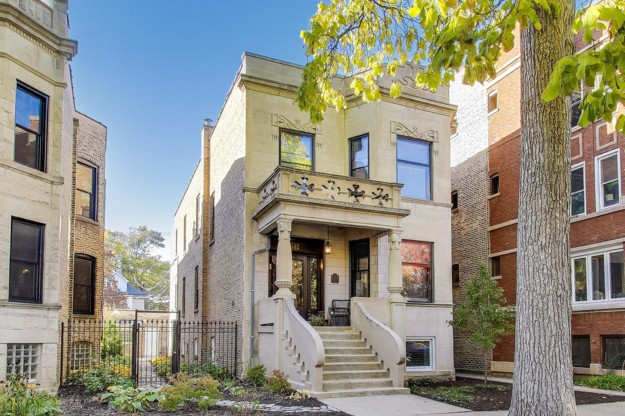 6542 N Newgard Ave #1 - Photo 2 of 40