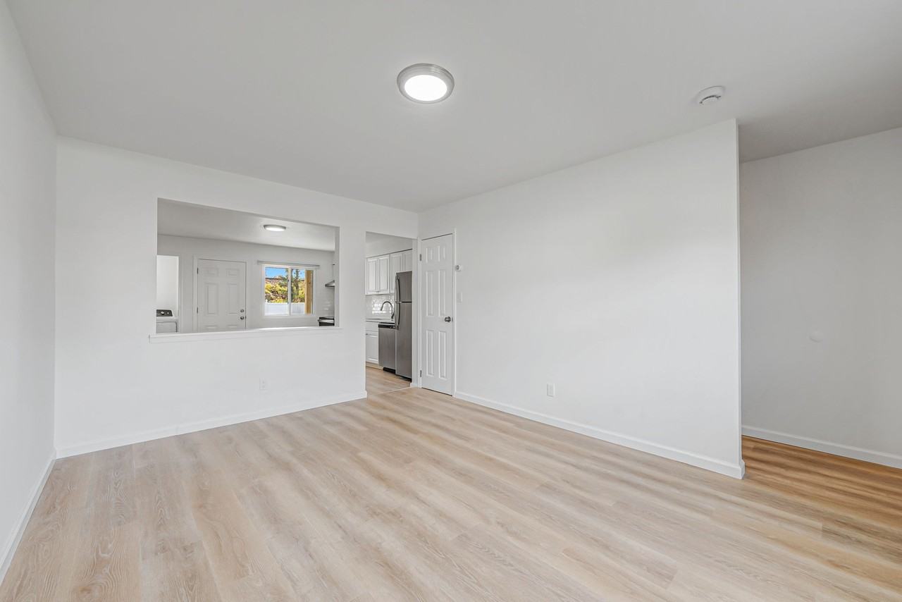 54 Evergreen St #A - Photo 5 of 18