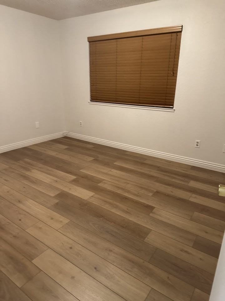 1893 Cherokee Dr #3 - Photo 3 of 11