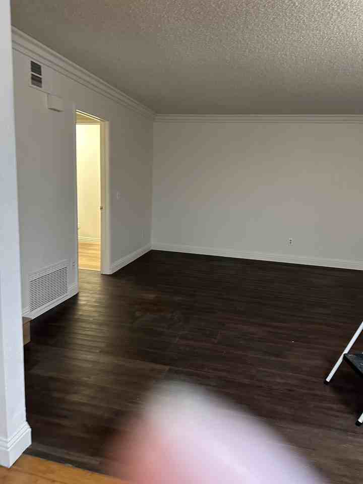 1893 Cherokee Dr #3 - Photo 7 of 11