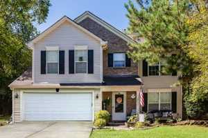 featured image of 532 Red Oak Ct