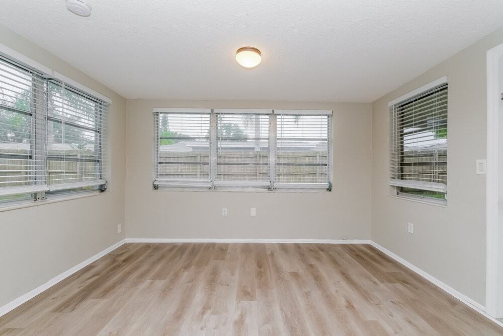 6226 9th Ave - Photo 6 of 16