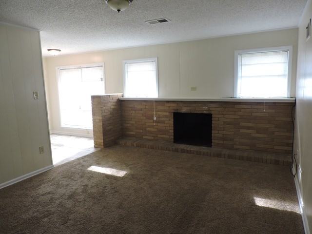 5405 Cottonwood Rd - Photo 2 of 12