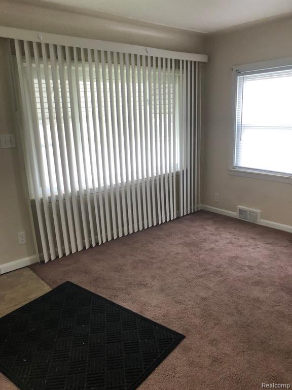 7535 Republic Ave - Photo 2 of 15