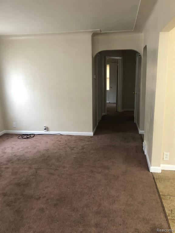 7535 Republic Ave - Photo 3 of 15