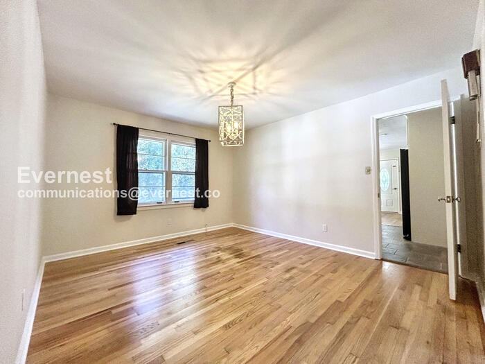 4542 Carter Rd - Photo 7 of 21