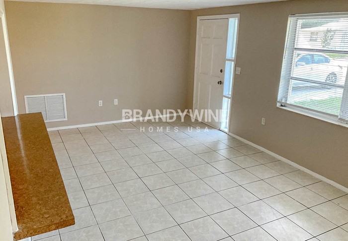 6219 11th Ave - Photo 3 of 19