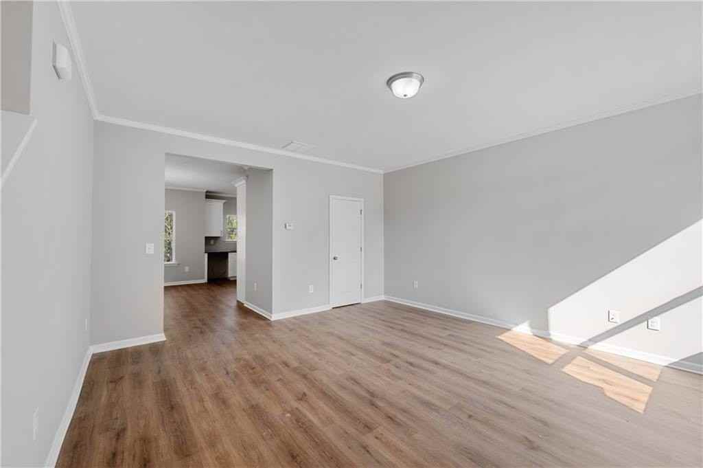 2874 Laurel Ridge Cir - Photo 4 of 28