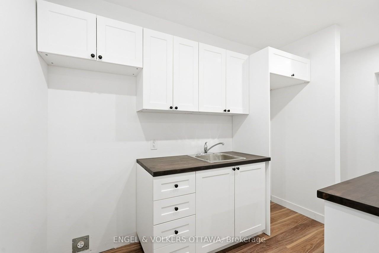 324 Frontenac St - Photo 7 of 13