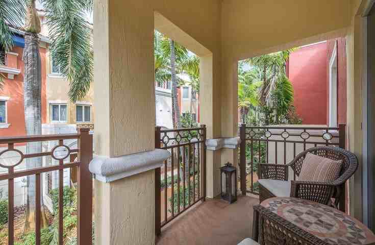 1910 Coastal Bay Boulevard - Photo 2 of 9