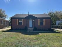 314 East Ercoupe Drive - Photo 1 of 1