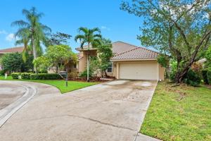 featured image of 1007 Spoonbill Cir